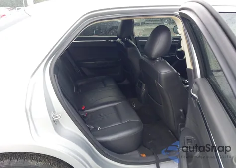 2008 Chrysler 300 Touring из США, поврежденный, VIN 2C3LK53G58H329933